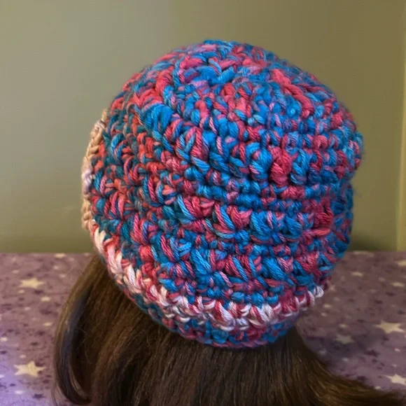 Multicolor Crochet Flower Beanie medium acrylic yarn new - Picture 6 of 7